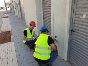 בדיקת ליקויים בקיר